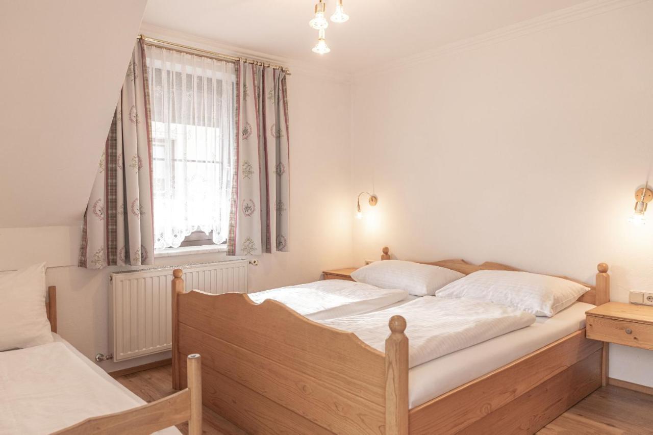 Hotel Weissenstein ซังคท์มิคาอิลอิมลุงเกา ภายนอก รูปภาพ