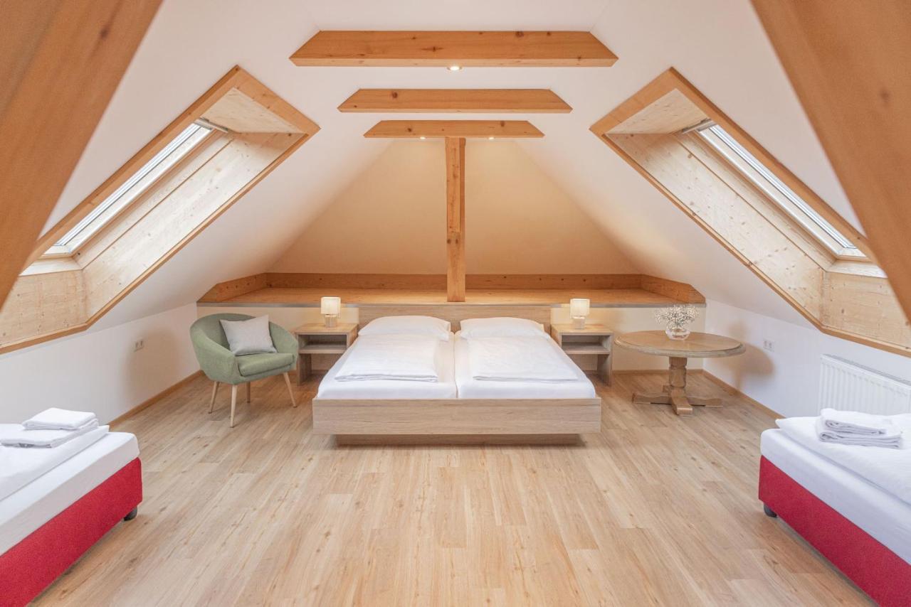 Hotel Weissenstein ซังคท์มิคาอิลอิมลุงเกา ภายนอก รูปภาพ